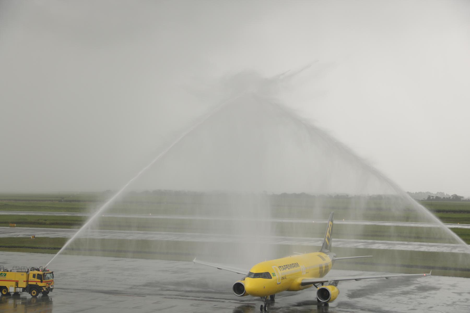 Com incentivos do Governo do Estado, nova companhia aérea começa a operar em Alagoas 